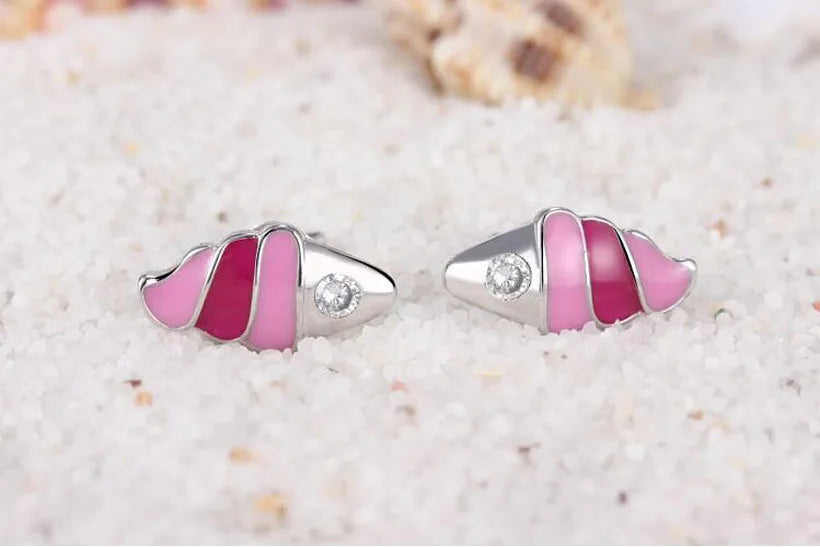 Petites boucles d’oreilles en forme de glace