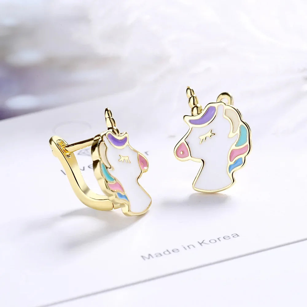 Clou d’oreille en forme de licorne pour fille