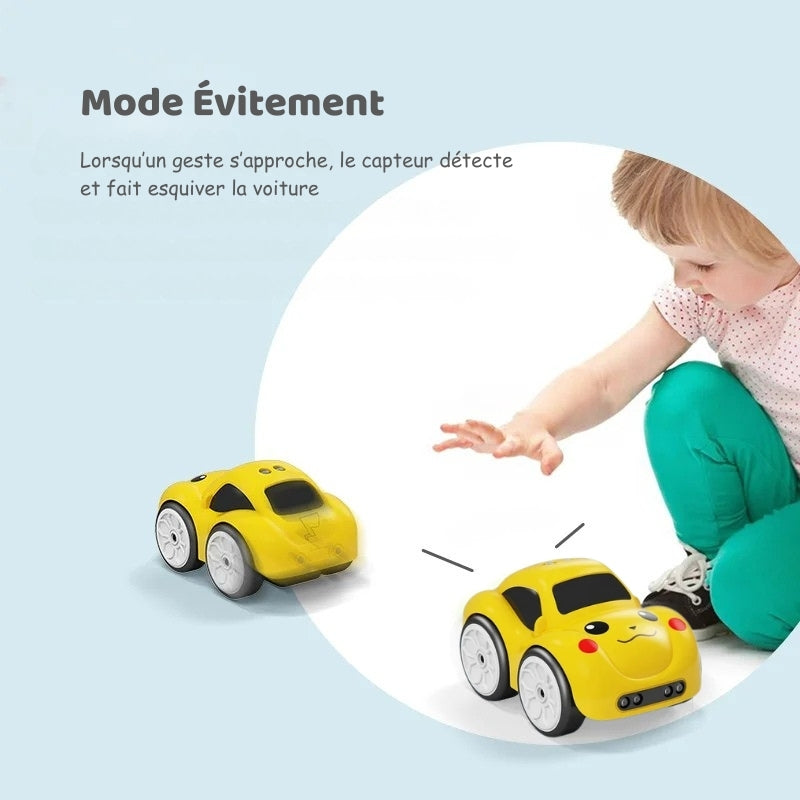 Mini voiture télécommandée Pikachu avec détecteur de mouvements