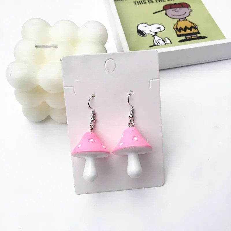 Boucle d’oreilles pendante en forme de champignon