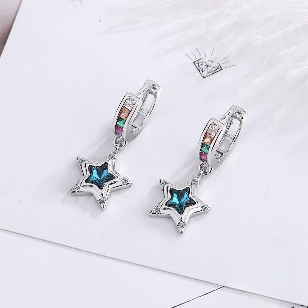 Boucle d’oreilles à motif étoile bleu cristal et strass