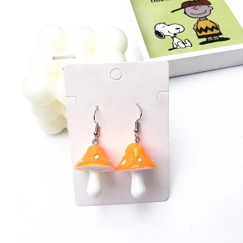 Boucle d’oreilles pendante en forme de champignon