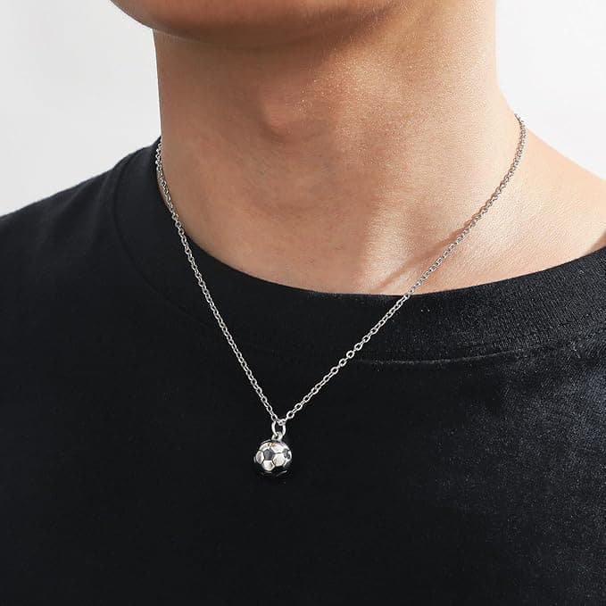 Collier en chaîne avec pendentif ballon pour enfant