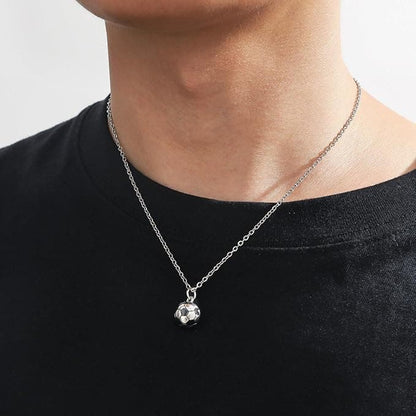 Collier en chaîne avec pendentif ballon pour enfant