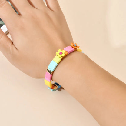 Bracelet coloré motif floral pour fille
