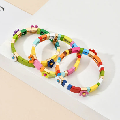 Bracelet coloré motif floral pour fille