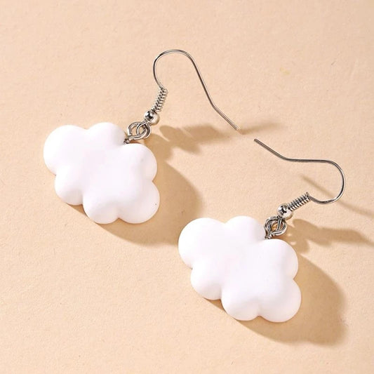 Boucles d’oreilles pendantes en forme de nuages
