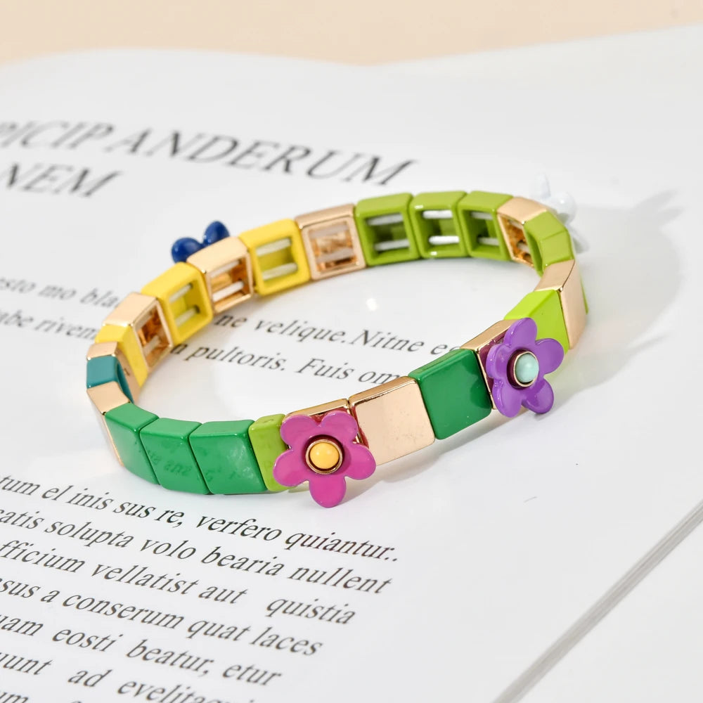 Bracelet coloré motif floral pour fille