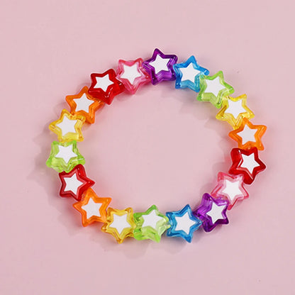 Bracelet multicolore en forme d’étoile et de coeur