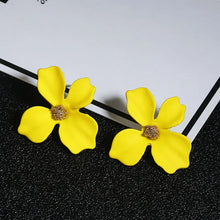Boucle d’oreille en forme de fleur pour fille