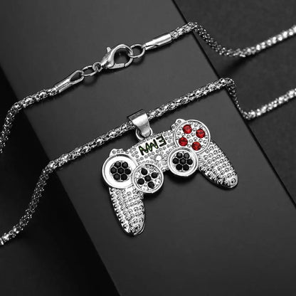 Collier enfant avec pendentif manette de jeu