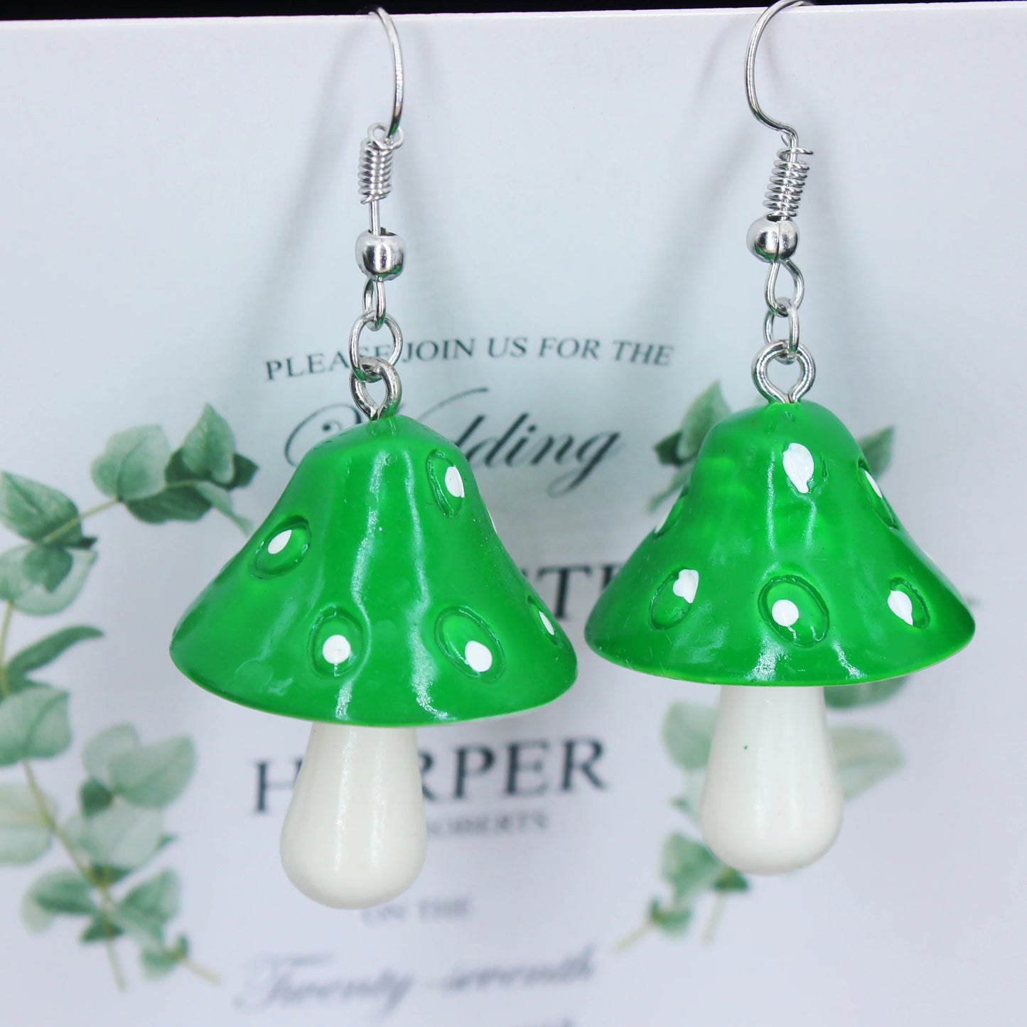 Boucle d’oreilles pendante en forme de champignon