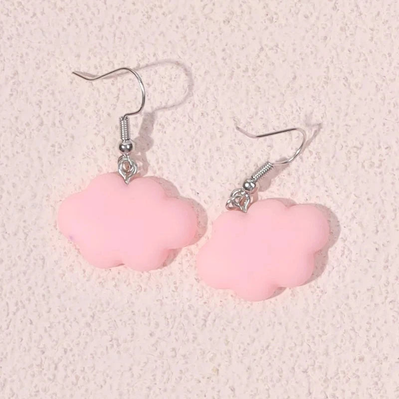 Boucles d’oreilles pendantes en forme de nuages