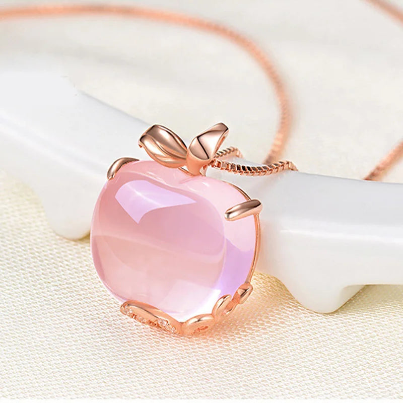 Collier ras du cou forme pomme en quartz rose