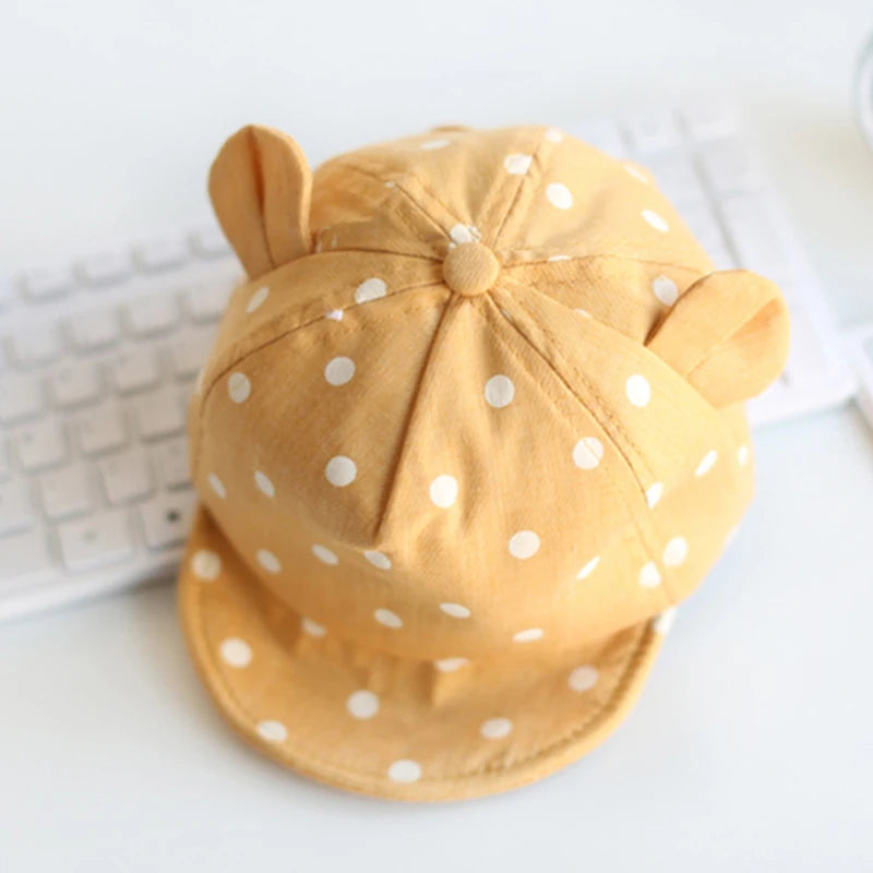 Bonnet casquette à pois avec oreille