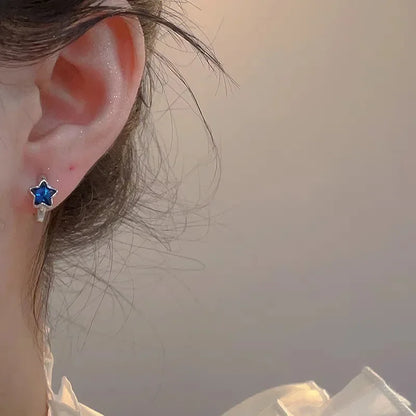 Boucle d’oreilles à motif étoile bleu cristal
