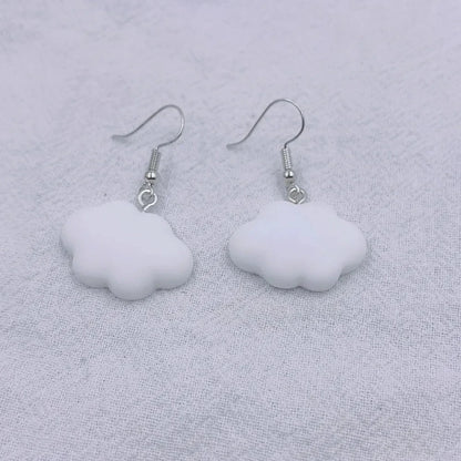 Boucles d’oreilles pendantes en forme de nuages