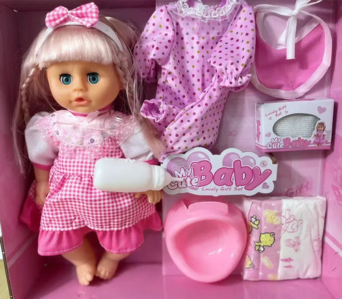 Poupée qui boit et fait pipi