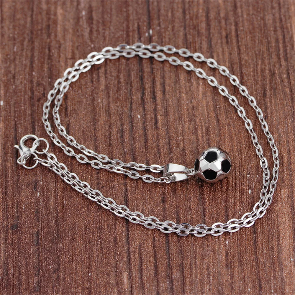 Collier en chaîne avec pendentif ballon pour enfant