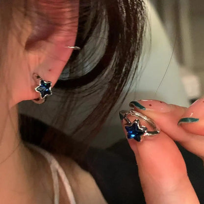 Boucle d’oreilles à motif étoile bleu cristal