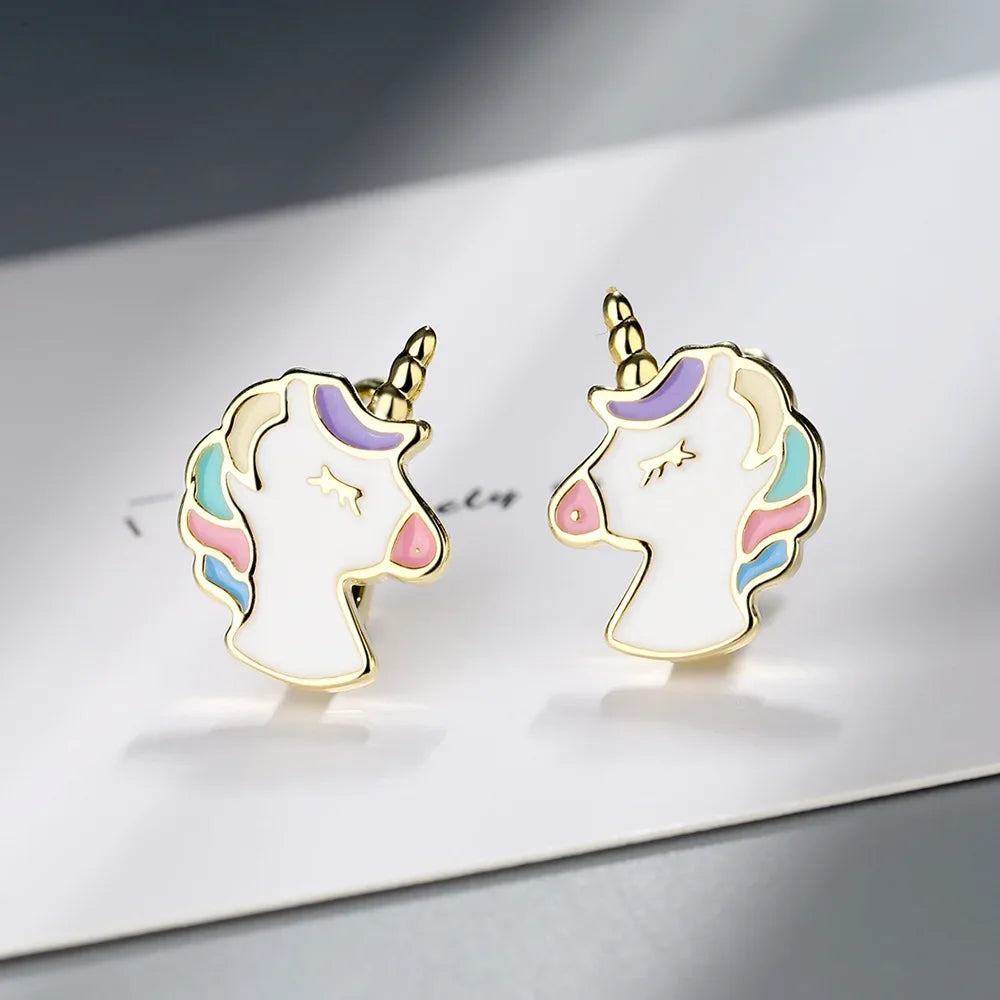 Clou d’oreille en forme de licorne pour fille