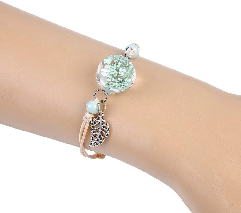 Bracelet à cordon avec pendentif en perle transparente