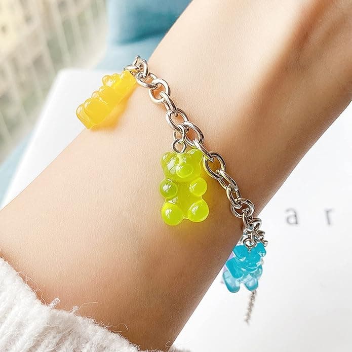 Bracelet enfant avec pendentif ourson multicolore